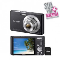 Câmera Sony DSC-W610 Preta c/ 14.1MP, LCD 2.7”, Estabilizador de Imagem, Detector de Face e Sorriso e Foto Panorâmica + Cartão SD 4GB